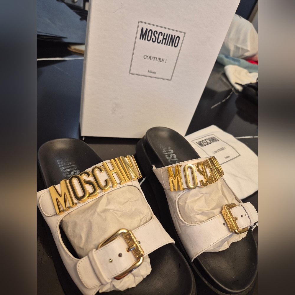 Moschino White and Gold Sandals